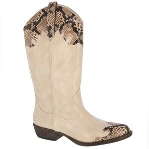 Coconuts by Matisse Cream and Brown Western Boots